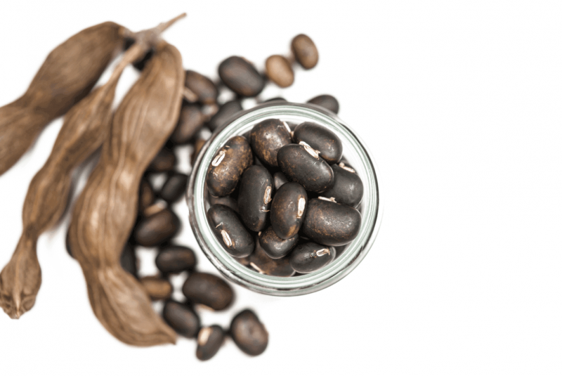 Biji benguk adalah bahan utama pembuatan tempe benguk yang kemudian dimasak menjadi tempe besengek. (Dietspotlight)