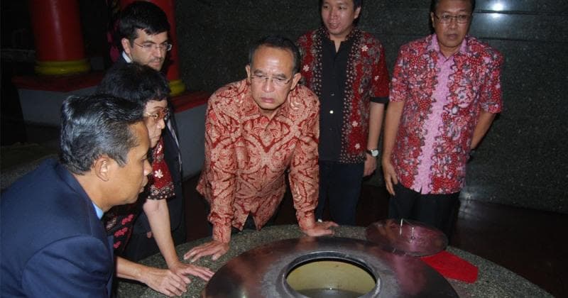 Sumur Panguripan di Klenteng Sam Poo Kong. (kisahsemarangan.blogspot)