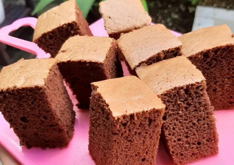 Resep <i>ogura cake</i> bemula dari seorang perempuan yang tinggal di Batu Pahat, Malaysia. (resepmasakan)