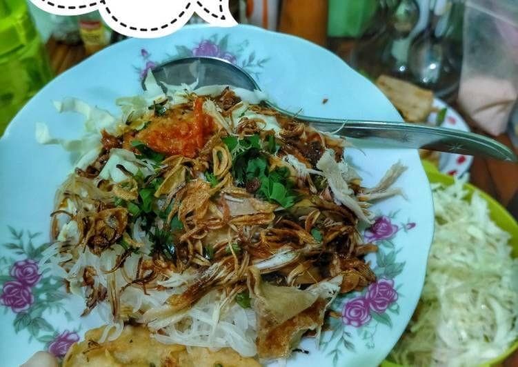Soto garing populer di Delanggu, Klaten. (resepsotong.web.app)