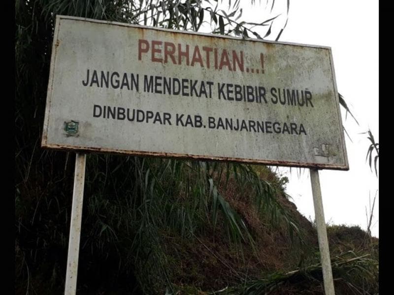 Bagi pengunjung yang datang, jangan lupa selalu memperhatikan langkahmu. (Instagram/Kakikakiwidi)