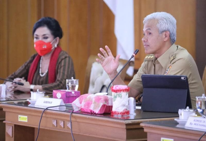 &nbsp;Menurut Ganjar, metode perekrutan PPPK sebaiknya nggak lagi mengandalkan tes potensi akademik, tapi memaksimalkan&nbsp;skill&nbsp;sesuai dengan formasi. (Dok Pemprov Jateng)&nbsp;