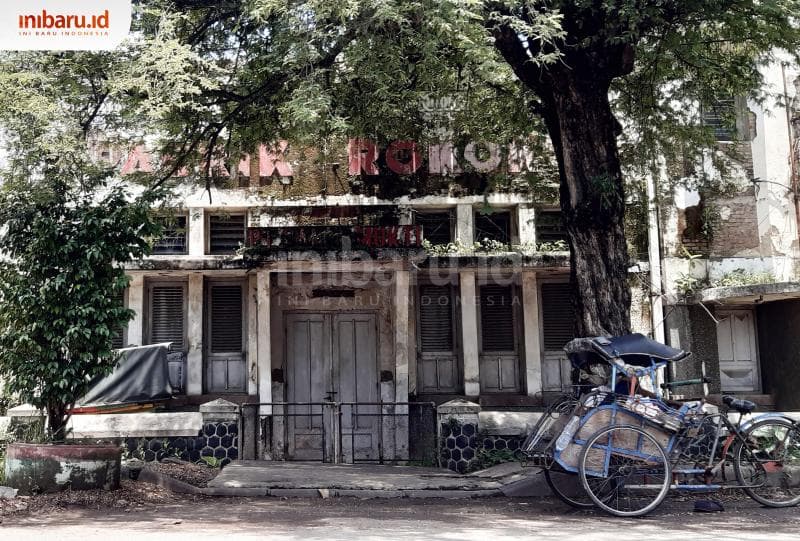 Bangunan bekas pabrik rokok Pompa yang terdapat di Jalan Karangsaru, Kota Semarang. (Inibaru.id/ Julia Dewi Krismayani)<br>