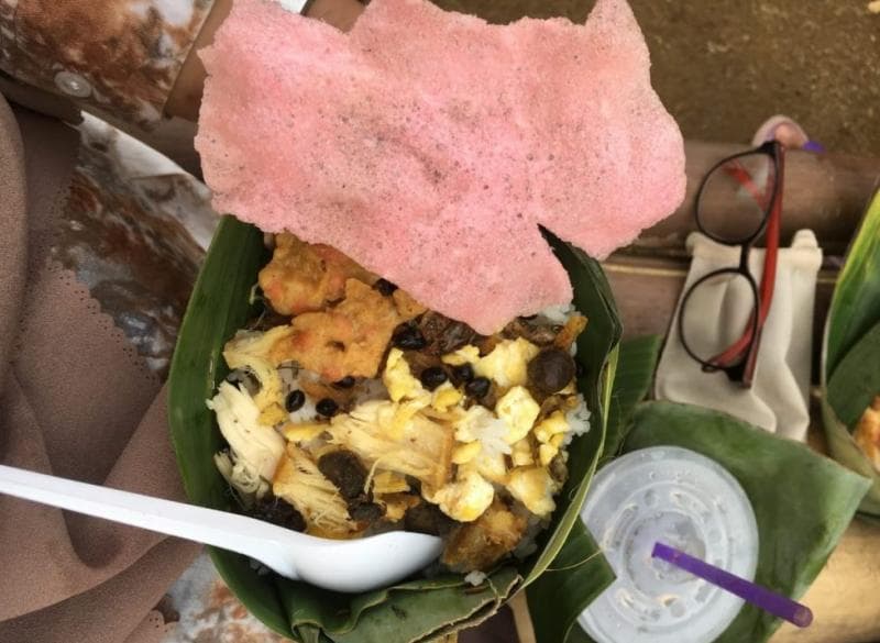 Nasi Plontang, si Gurih yang Dibungkus Daun Pisang Berbentuk ‘Bahtera’