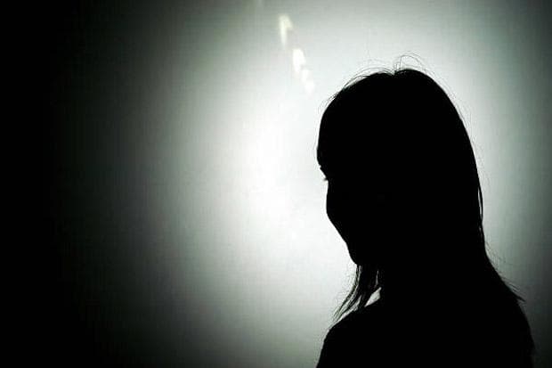 Warga percaya makam Njambul itu berhubungan dengan sosok perempuan yang disebut "Perawan Kawak". (MNC Portal via Okezone)