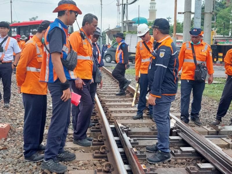 KAI menyiagakan alat material untuk siaga (AMUS) di 22 titik di berbagai stasiun yang berdekatan dengan daerah rawan wilayah Daop 4 Semarang. (Humas KAI Daop 4 Semarang)