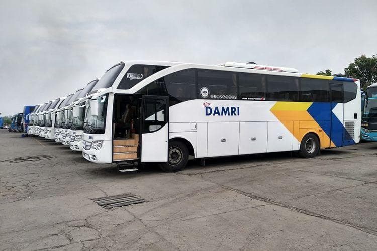 Damri sudah eksis sejak zaman Jepang. (Kompas/Dok. Damri)
