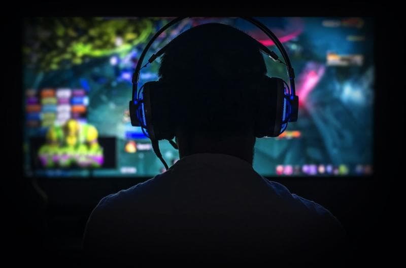 Industri esports Indonesia memiliki potensi yang cukup besar untuk berkembang. (Kompas/Shutterstock/Sezer66)