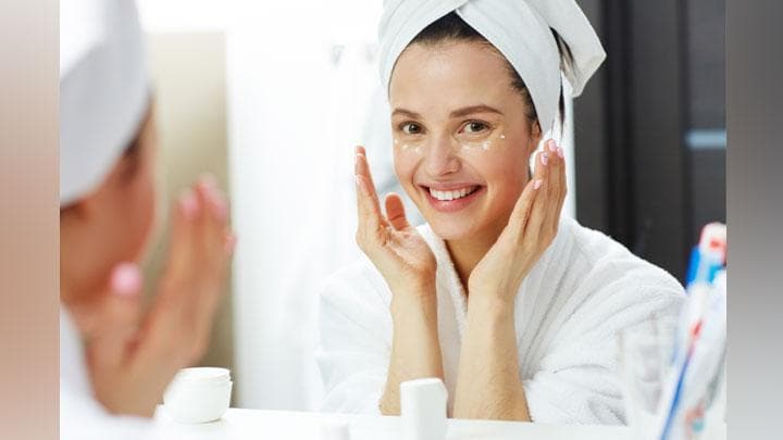 Kulkas skin care nggak lantas membuat produk lebih baik. (Unsplash/Pressfoto via Tempo)