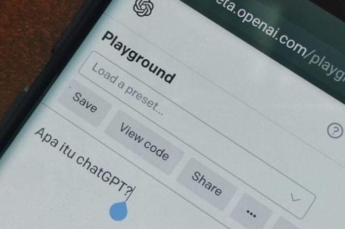 

ChatGPT merupakan chatbot buatan Open AI, perusahaan yang bergerak dalam bidang pengembangan teknologi AI, yang bisa menjawab berbagai pertanyaan seperti&nbsp;search engine Google.

(Kompas)