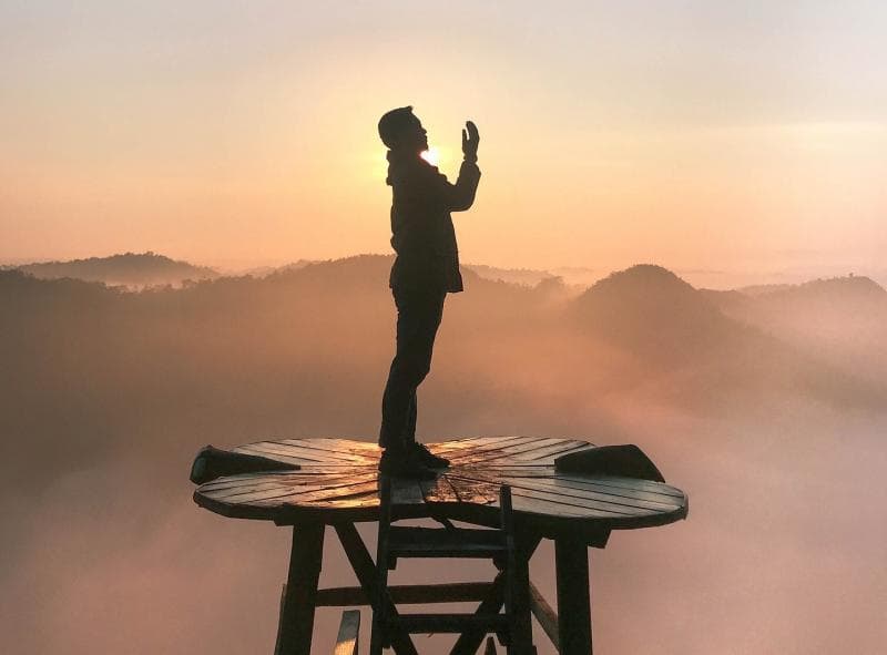 Bersyukur adalah salah satu ajaran yang disampaikan dalam Serat Wulang Reh. (Pixabay/Muntaha Nega)