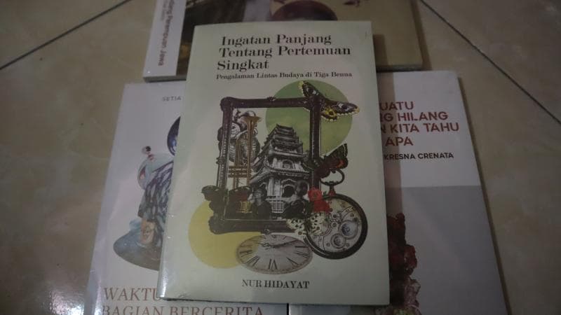 Salah satu terbitan Penerbit Beruang. (Inibaru.id/Gregorius Manurung)