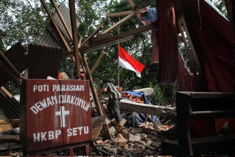 Konstitusi yang sudah ada tentang aturan mendirikan tempat ibadah nggak boleh kalah dengan kesepakatan masyarakat. (Tempo/Dian Triyuli Handoko)