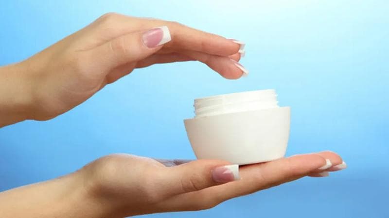 Ilustrasi: Obat etiket biru adalah obat yang nggak boleh dijual bebas. (Shutterstock)