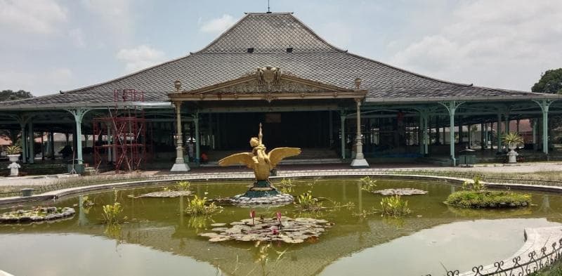 Pura Mangkunegaran didirikan oleh Raden Mas Said atau Pangeran Sambernyawa pada tanggal 17 April 1757. (Ari Welianti)