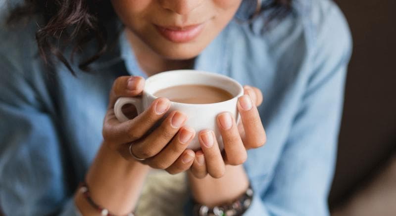 Ilustrasi: Dengan tambahan garam, rasa manis alami pada kopi akan keluar secara halus. (Nescafe)