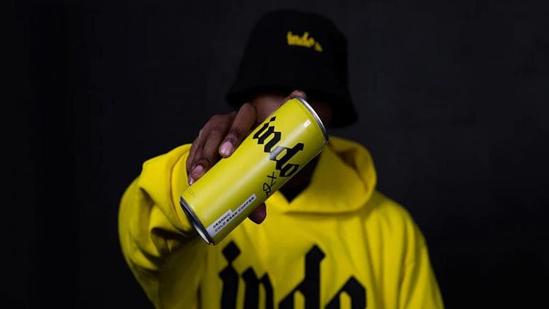 Snoop Dog mengaku terkesima dengan kopi Indonesia. (Radiobrite)