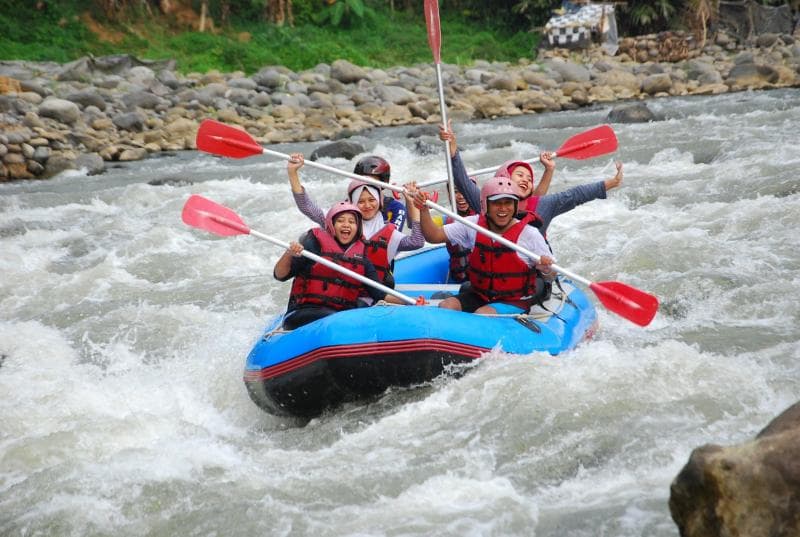 Sungai Serayu memiliki pemandangan indah. (The Pikas Adventure Banjarnegara)
