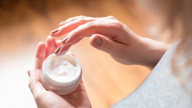 Jangan lupa gunakan pelembap. (Shutterstock)