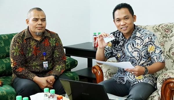 Salah satu pejabat Bupati Lumajang Thoriqul Haq imbau masyarakat sukseskan sensus penduduk online 2020. (Kilasjatim)