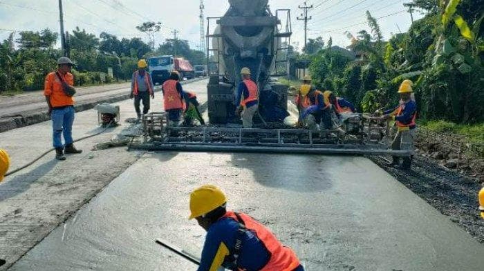 Pembangunan jalur mudik di Jateng dikebut. (Ist)