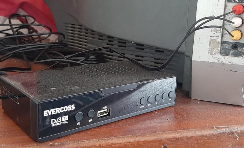 Tempatkan set top box di lokasi di mana sirkulasi udara berjalan dengan baik. (indotimes)