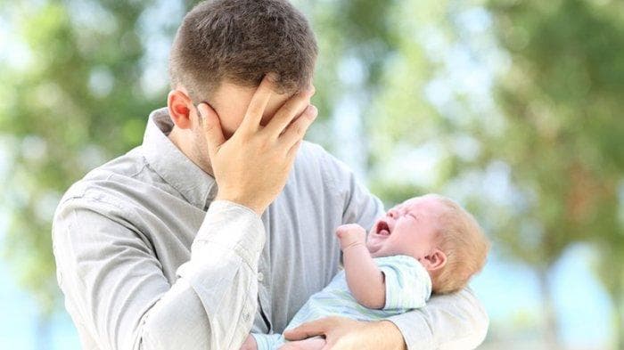 Baby Blues pada Ayah, Nyata Namun Terhalang Stigma