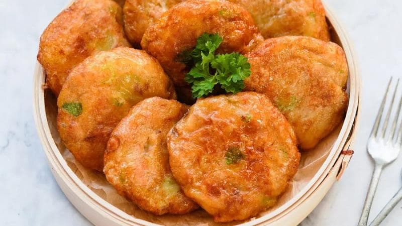 Benarkah Perkedel Adalah Akronim dari Persatuan Kentang dan Telur?