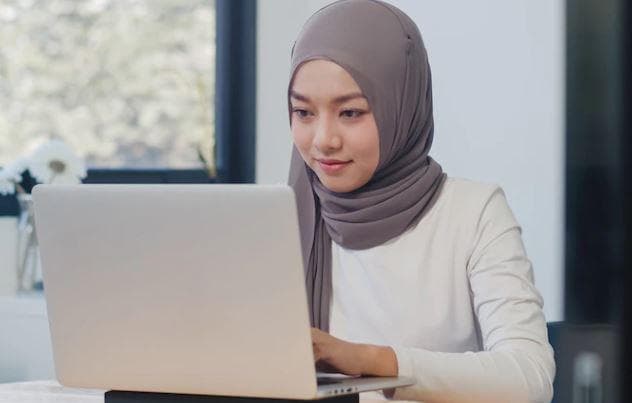 Kemandirian finansial mendorong kesetaraan. (via Okezone)