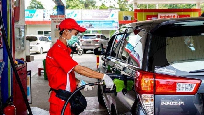 Kesadaran lingkungan yang masih rendah juga ditengarai masih minimnya minat masyarakat pada mobil listrik. (Tribun)