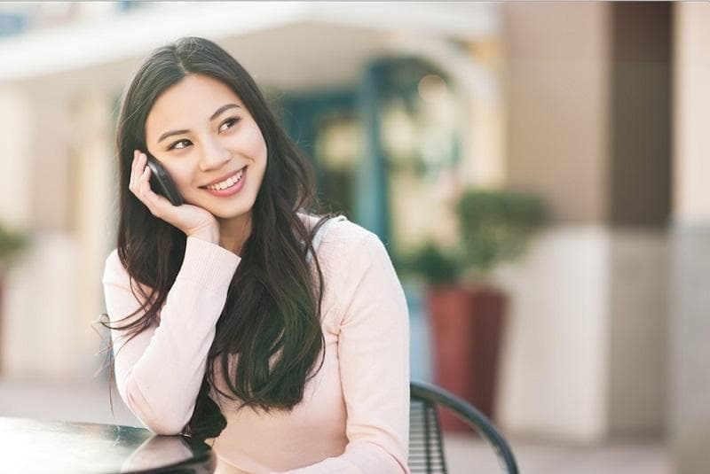 Pasien diperbolehkan membawa telepon genggam untuk berkomunikasi dengan keluarga. (GMA Network)<br>