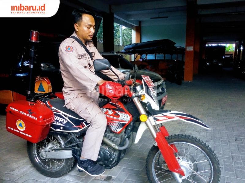 Sepeda motor sebagai moda transportasi pertama untuk meninjau lokasi tanggap bencana. (Inibaru.id/ Dwi Nastiti M)