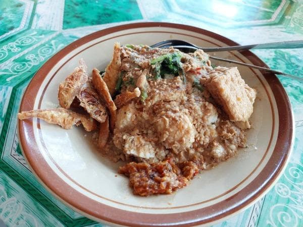Sedang di Boyolali? Jangan Lupa Cicipi Nasi Jagung Sambal Tumpang Warsiti