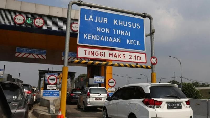 Ilustrasi: Alasan utama adanya pengelompokkan kendaraan di tol adalah untuk menentukan tarif tol. (Otosia)