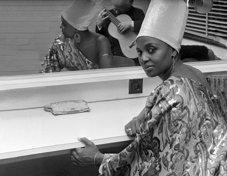 Miriam Makeba, inspirasi dari lagu Makeba yang dipopulerkan Jain. (Pbs.org/Netherlands National Archive)
