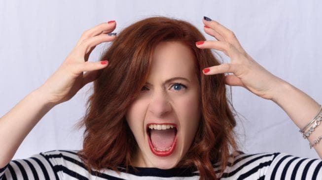 Kamu bisa mengelola emosi negatif dengan cara yang tepat. (Unsplash)