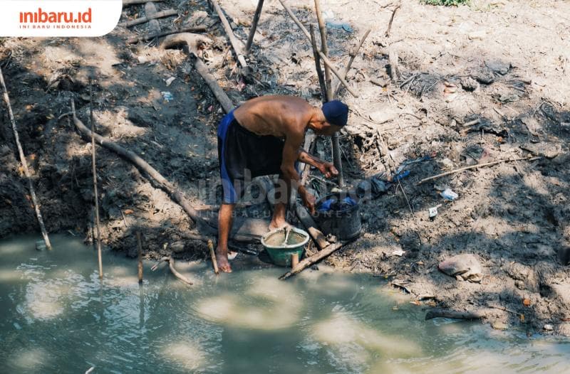 Sungai di Dukuh Seakan Kidul, Desa Megonten, Kecamatan Kebonagung mengalami penyusutan air saat musim kemarau. (Inibaru.id/ Ayu Sasmita)
