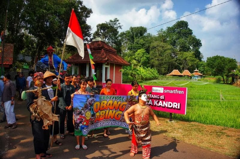 Festival Obang-abing di Desa Wisata Kandri Semarang. (Inilahjateng/Takhrodjie)