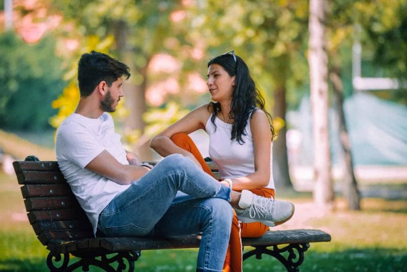 Fokus pada kelebihan memengaruhi cara kita berinteraksi dengan orang lain. (Shutterstock)