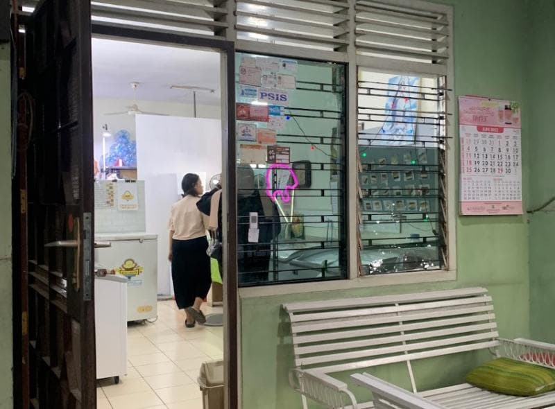 Kedai Es Krim Karimata yang masih berupa rumah sederhana. (Google User/Susan1313)