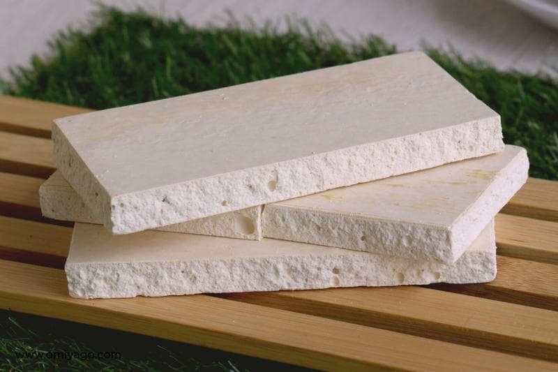 Proses pembuatan brem bisa sampai seminggu. (Lingkarmadiun)