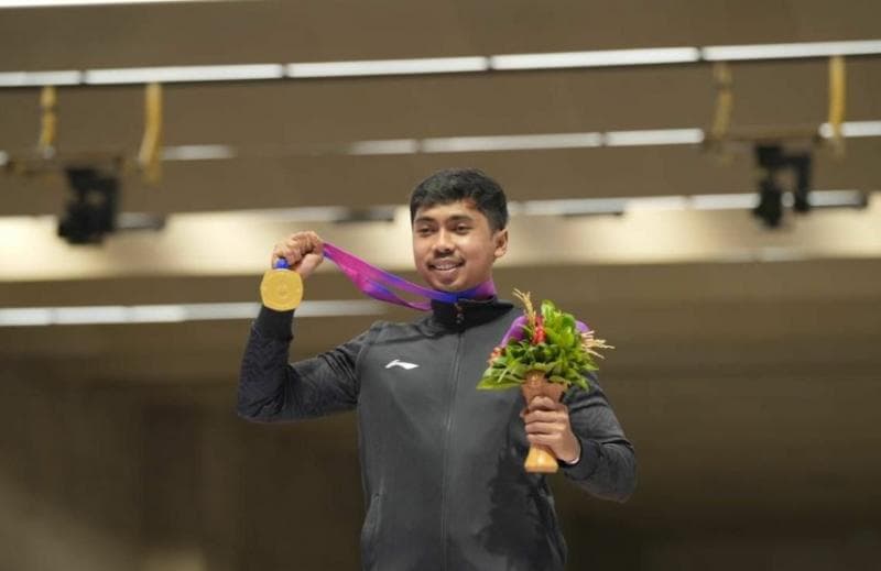 Muhammad Sejahtera sumbang medali emas pertama Indonesia di Asian Games 2022. (Twitter/NOC Indonesia)