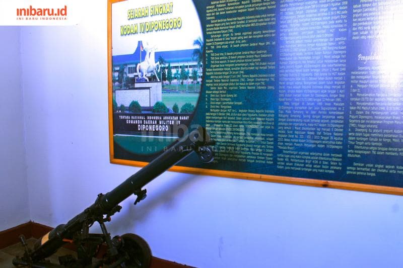 Koleksi meriam dan sejarah singkat Kodam IV Diponegoro yang akan membantumu untuk menelisik riwayat perang tempo dulu. (Inibaru.id/ Sitha Afril)<br>
