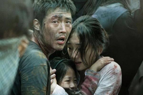 Salah satu scene dalam film The Flu. (Rottentomatoes)