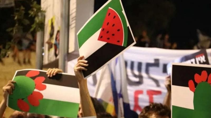 Semangka jadi simbol dukungan bagi Palestina. (The Times)