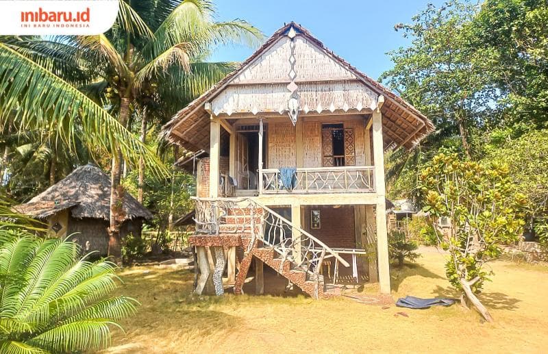 Salah satu rekomendasi homestay yang bisa kamu pilij di Karimunjawa adalah Bunga Jabe. (Inibaru.id/Fitroh Nurikhsan)