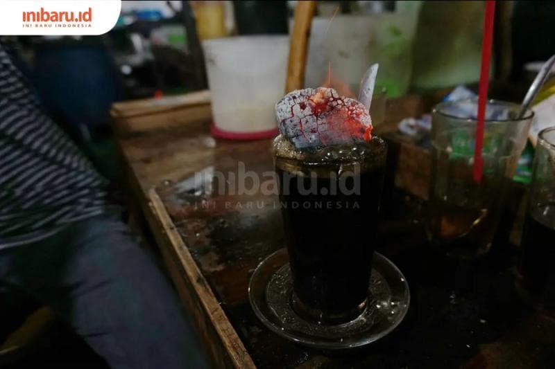 Efek buruk minum kopi bisa dirasakan kalau konsumsinya berlebihan. (Inibaru.id/ Ida Fitriyah)