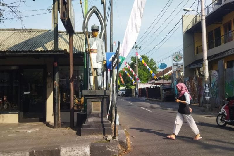 Patung Prajurit Mantrijero di tepi Jalan Parangtritis, Kampung Mantrijeron, Kota Yogyakarta. (Krjogja)