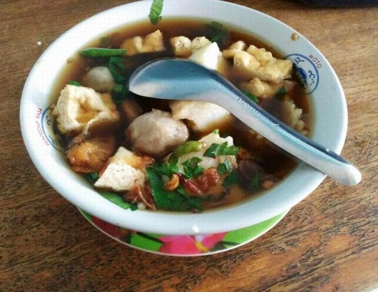 Bakso Lombok Uleg Pak Di Temanggung. (Garnesia)