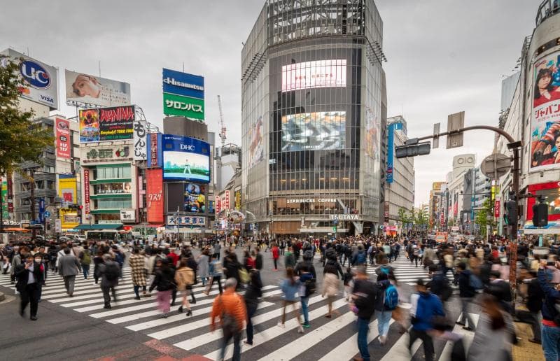 Mengapa Shibuya Crossing Populer Jadi Persimpangan Tersibuk di Dunia?